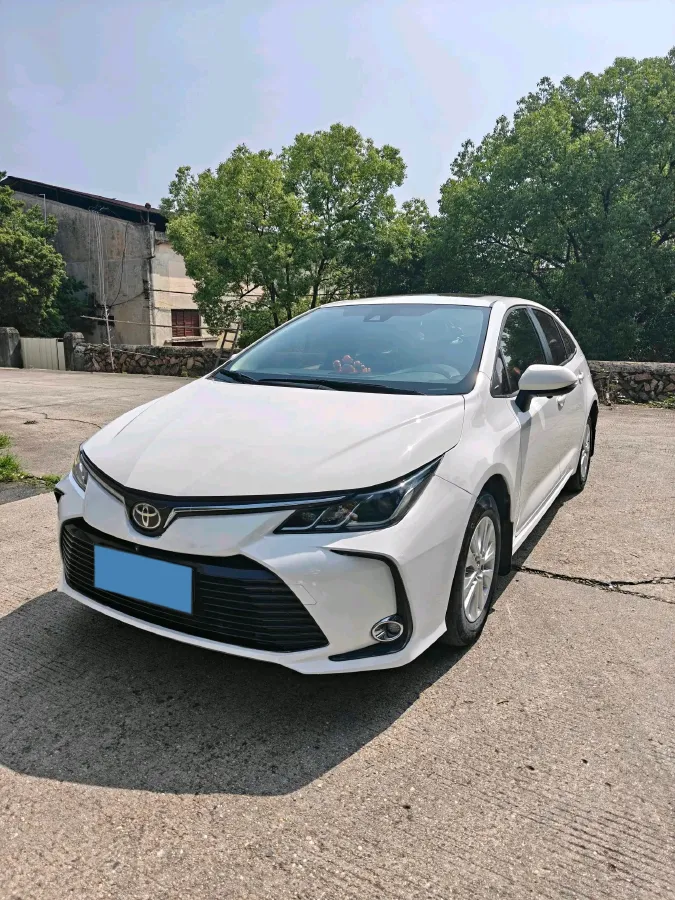 2019 Toyota Corolla 1.2T 116HP L4 CVT,autocango,china used car exporter,china ev exporter,chinese used car exporter,chinese used ev exporter