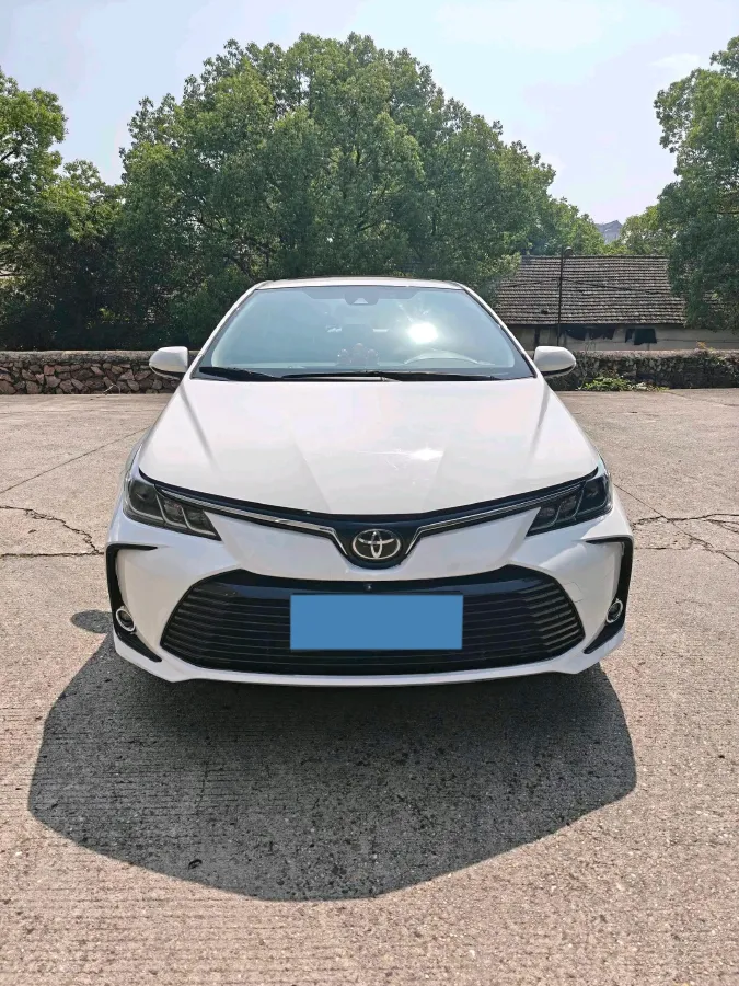 2019 Toyota Corolla 1.2T 116HP L4 CVT,autocango,china used car exporter,china ev exporter,chinese used car exporter,chinese used ev exporter