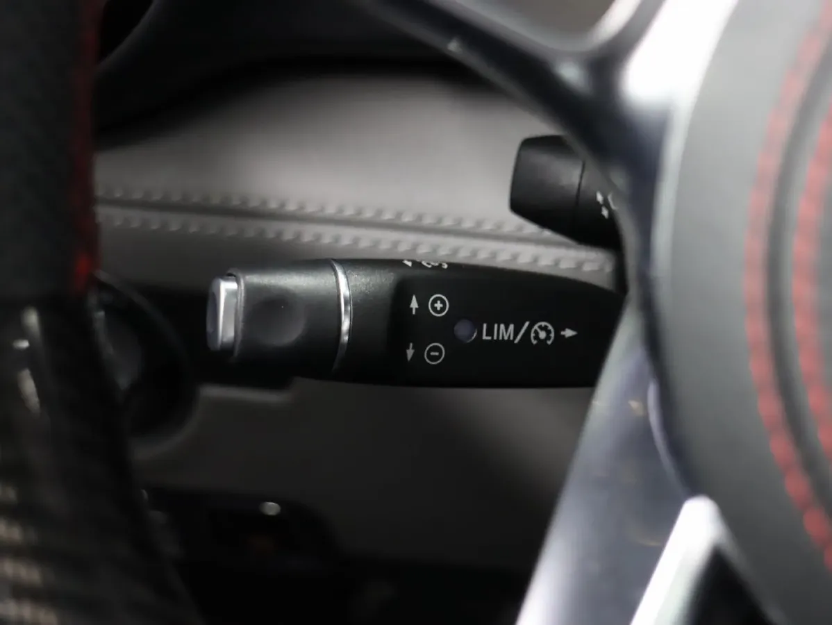 2019 Mercedes-Benz AMG GT 4.0T 557HP V8 7DCT,autocango,china used car exporter,china ev exporter,chinese used car exporter,chinese used ev exporter