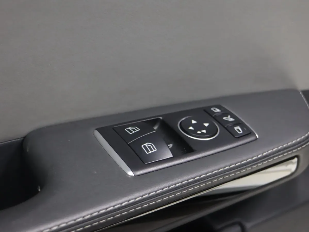 2019 Mercedes-Benz AMG GT 4.0T 557HP V8 7DCT,autocango,china used car exporter,china ev exporter,chinese used car exporter,chinese used ev exporter