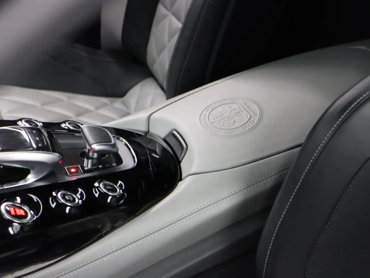 2019 Mercedes-Benz AMG GT 4.0T 557HP V8 7DCT,autocango,china used car exporter,china ev exporter,chinese used car exporter,chinese used ev exporter