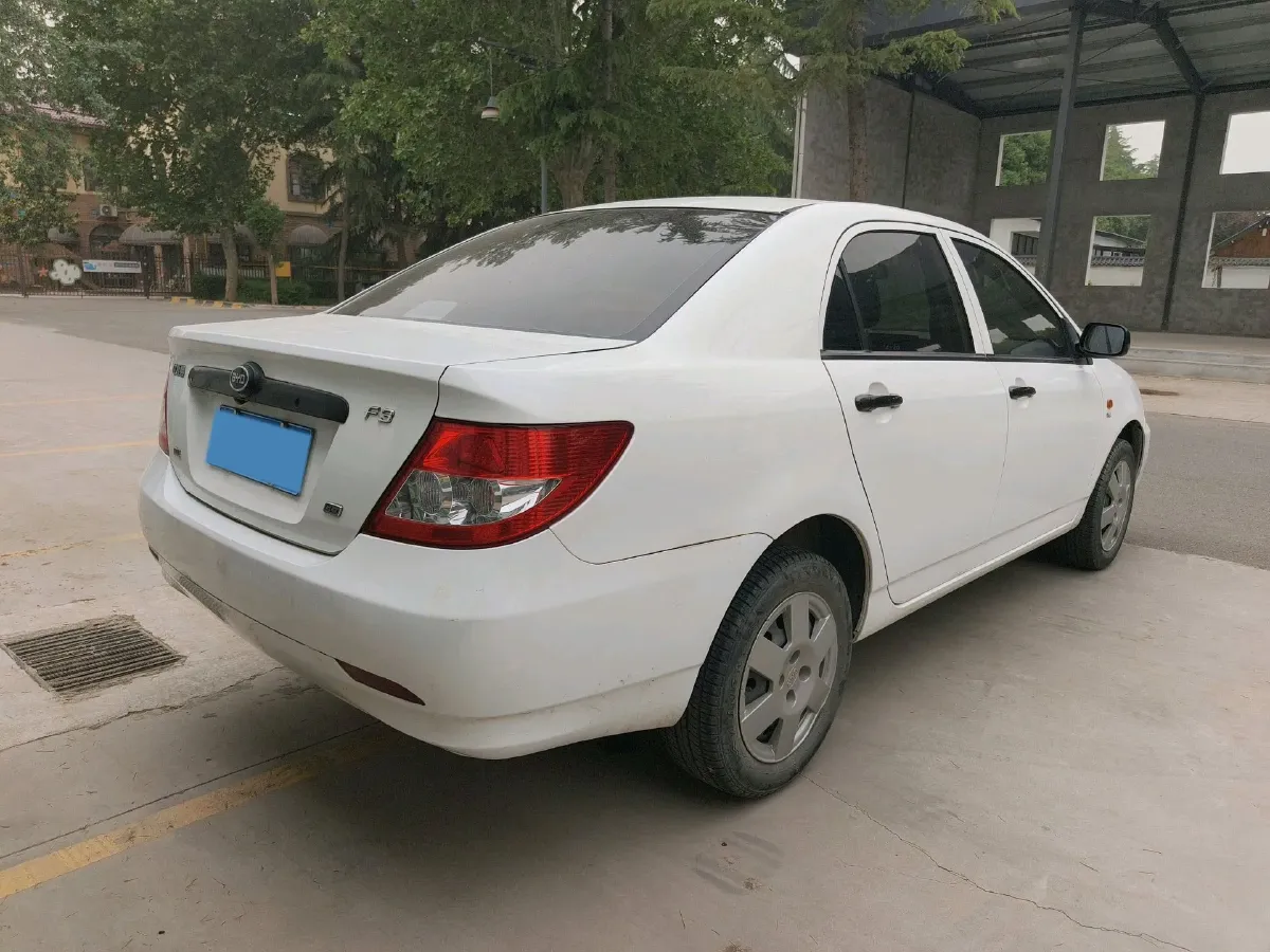 2020 BYD F3 1.5L 109HP L4 5MT,autocango,china used car exporter,china ev exporter,chinese used car exporter,chinese used ev exporter