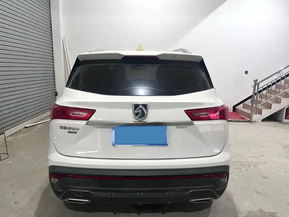 2018 BaoJun 530 1.5T 150HP L4 6MT,autocango,china used car exporter,china ev exporter,chinese used car exporter,chinese used ev exporter