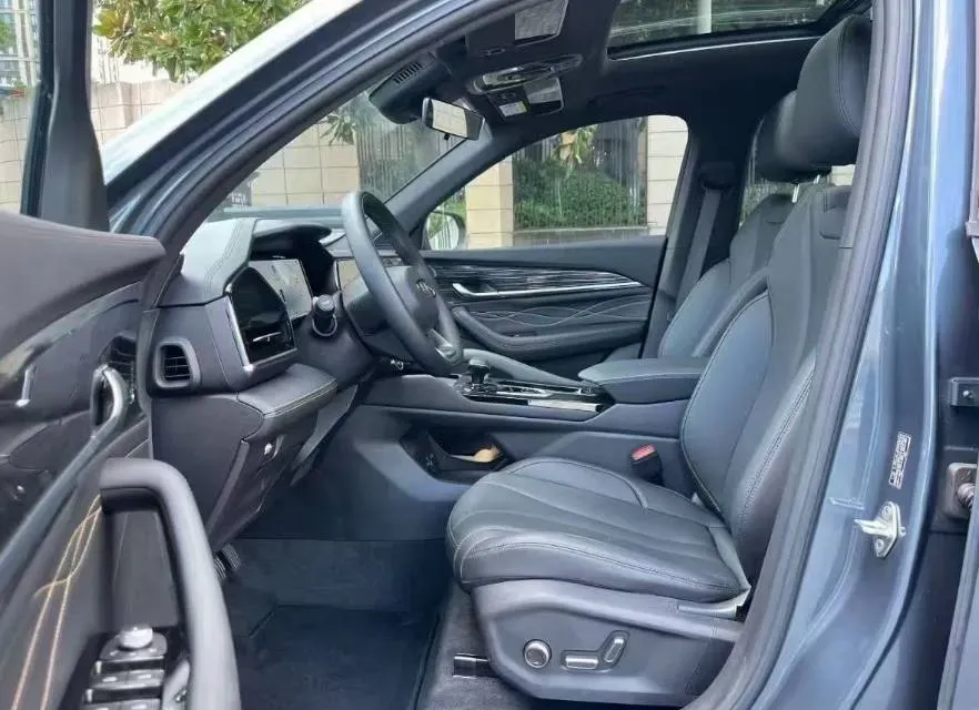 2024 Geely Monjaro 2.0T 218HP L4 7DCT,autocango,china used car exporter,china ev exporter,chinese used car exporter,chinese used ev exporter