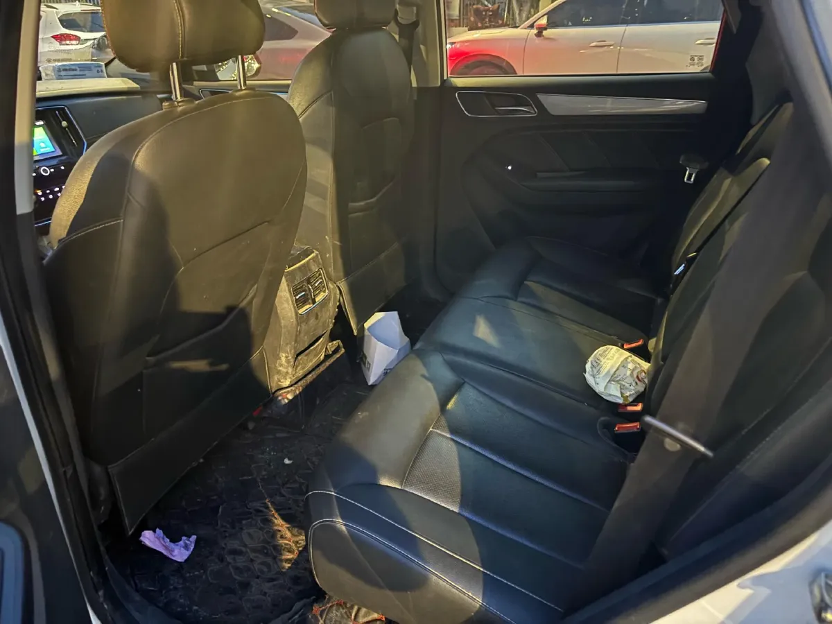 2018 Roewe RX5 1.5T 169HP L4 7DCT,autocango,china used car exporter,china ev exporter,chinese used car exporter,chinese used ev exporter