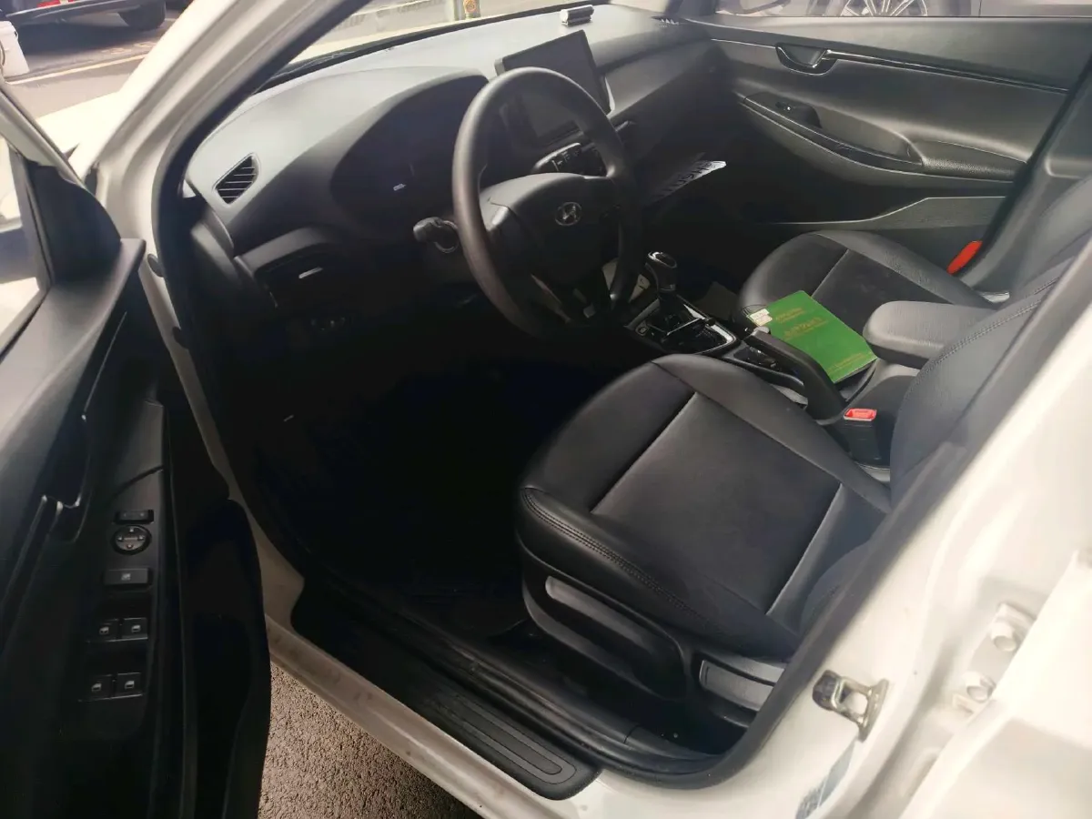 2020 Hyundai Celesta 1.6L 123HP L4 6AT,autocango,china used car exporter,china ev exporter,chinese used car exporter,chinese used ev exporter