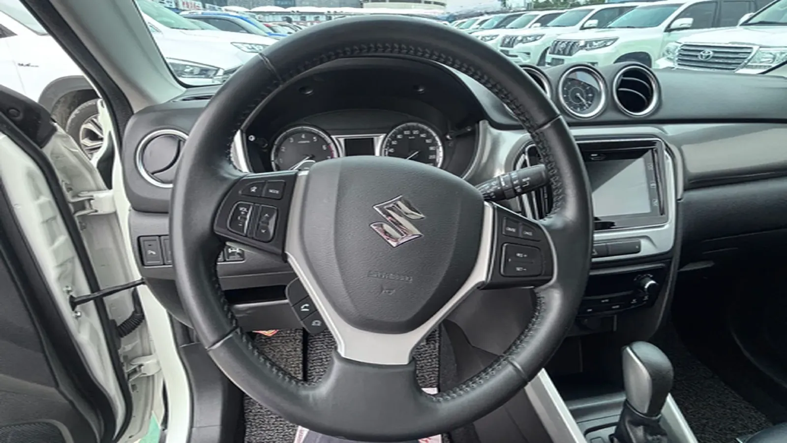 2016 Suzuki Vitara 1.4T 140HP L4 6AT,autocango,china used car exporter,china ev exporter,chinese used car exporter,chinese used ev exporter