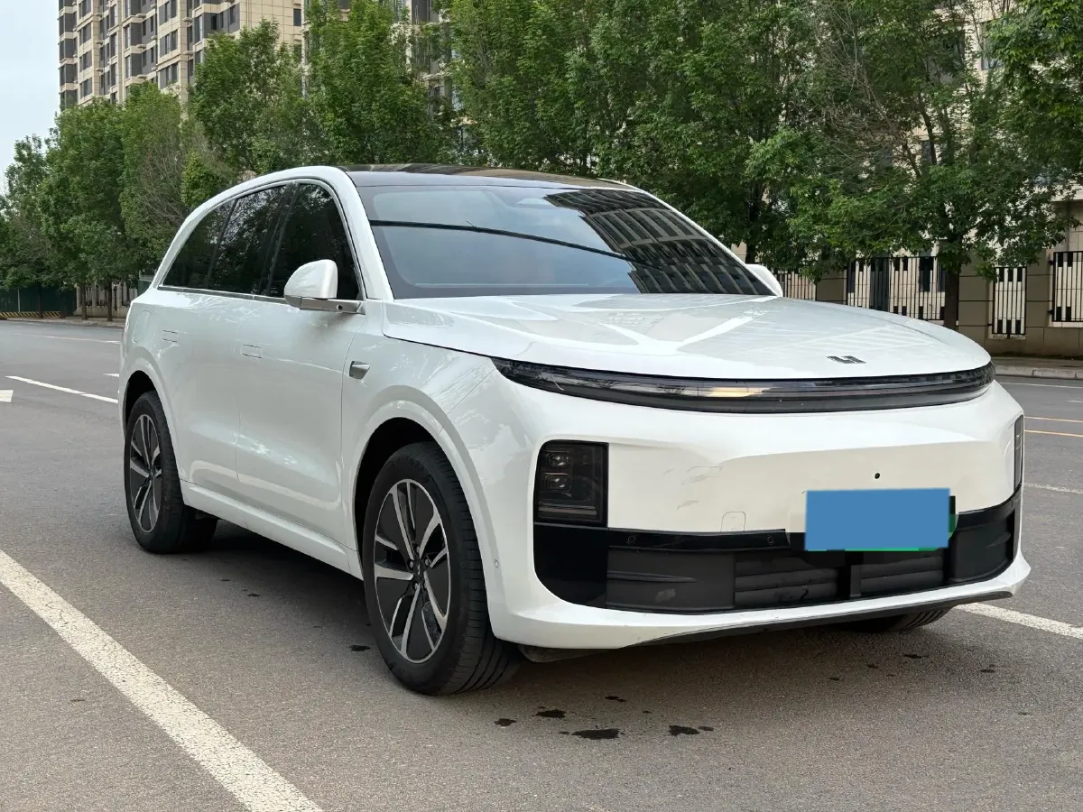 2024 Li L6 Range Extended 154HP L4 REEV 36.8KWH,autocango,china used car exporter,china ev exporter,chinese used car exporter,chinese used ev exporter