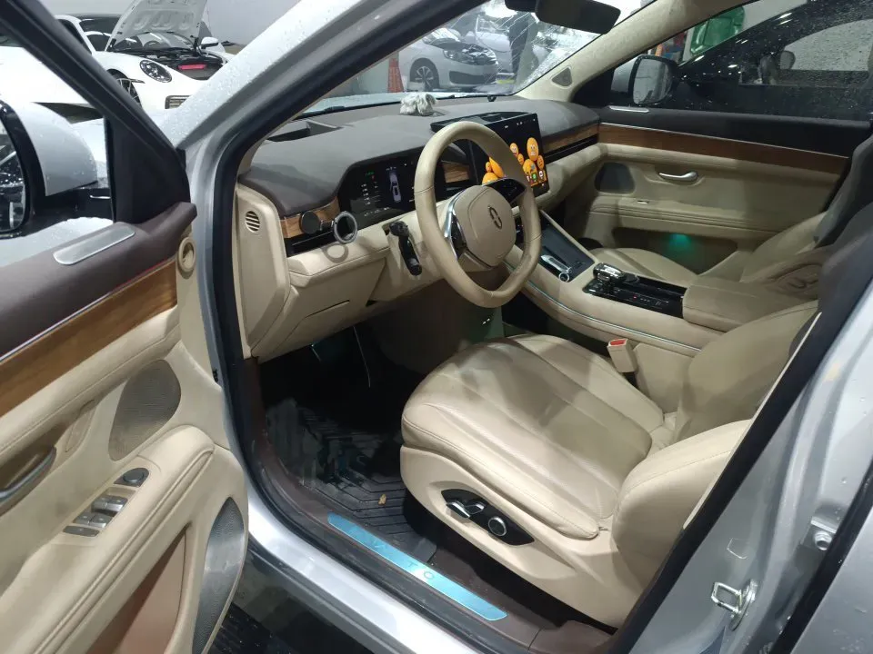 2024 AITO AITO M7 1.5T 152HP L4 REEV 40KWH,autocango,china used car exporter,china ev exporter,chinese used car exporter,chinese used ev exporter