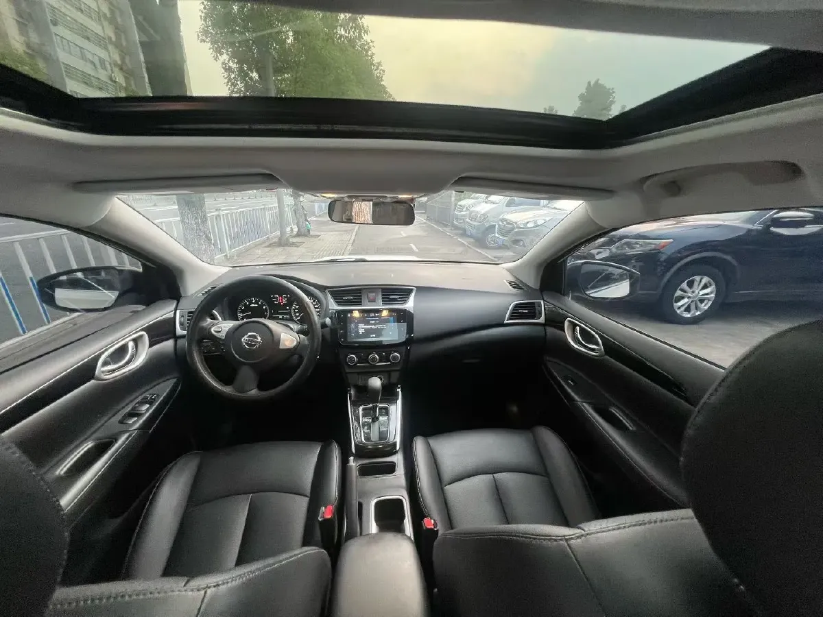 2021 Nissan Sylphy 1.6L 122HP L4 CVT,autocango,china used car exporter,china ev exporter,chinese used car exporter,chinese used ev exporter