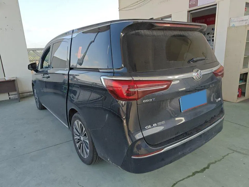 2022 Buick GL8 2.0T 237HP L4 9AT,autocango,china used car exporter,china ev exporter,chinese used car exporter,chinese used ev exporter