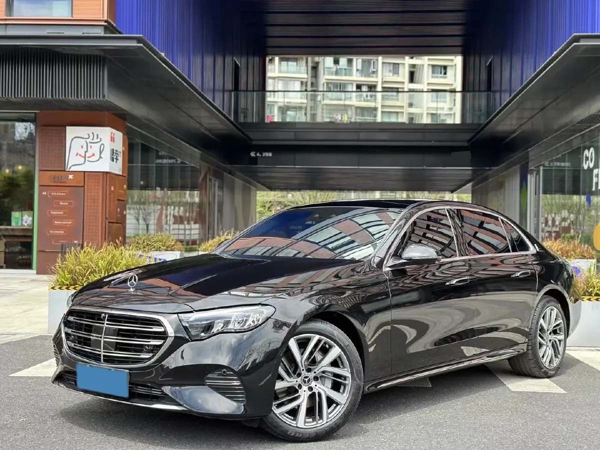2025 Mercedes-Benz E Class 2.0T 258HP L4 9AT,autocango,china used car exporter,china ev exporter,chinese used car exporter,chinese used ev exporter