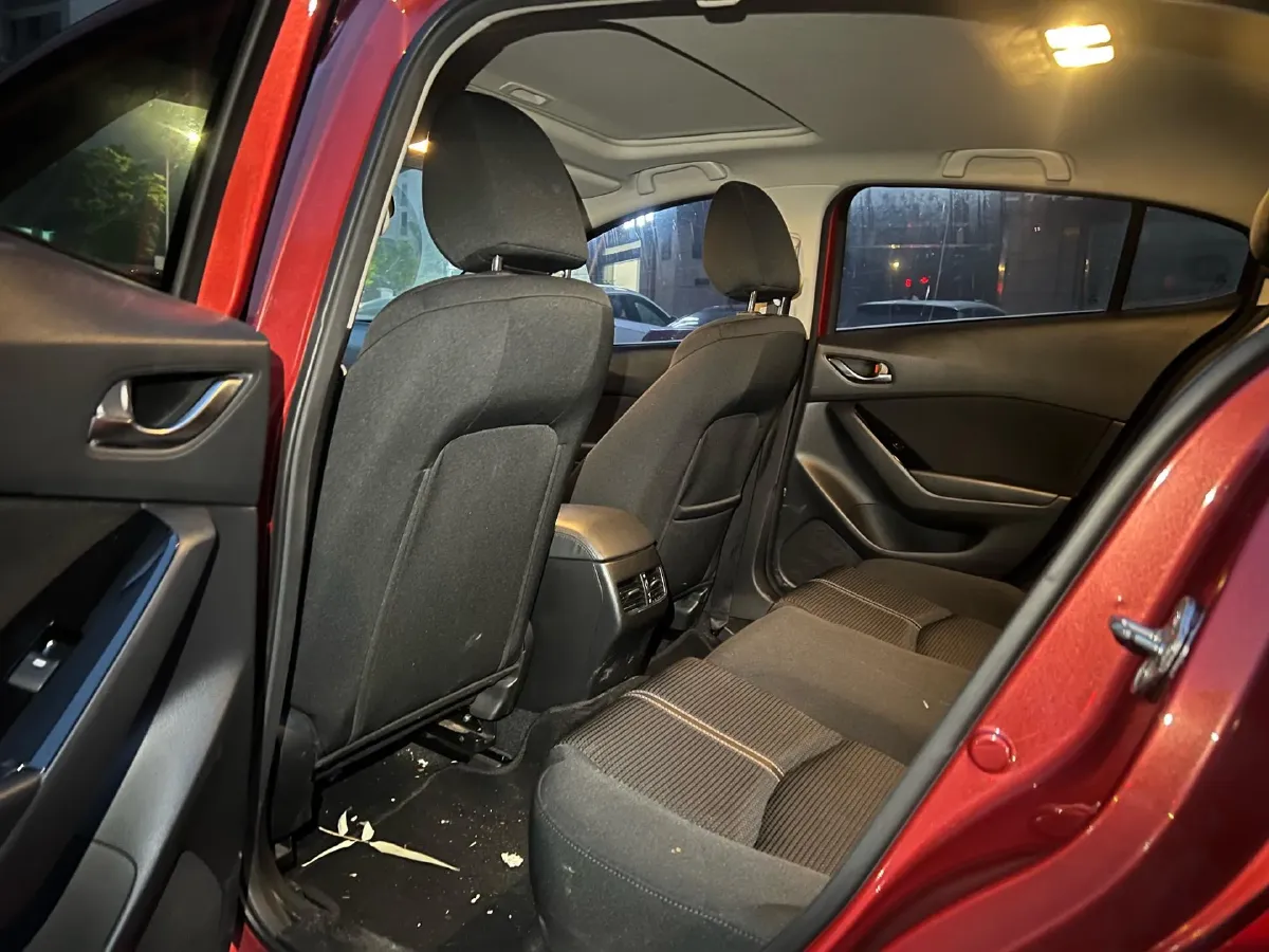 2017 Mazda 3 Axela 1.5L 117HP L4 6AT,autocango,china used car exporter,china ev exporter,chinese used car exporter,chinese used ev exporter