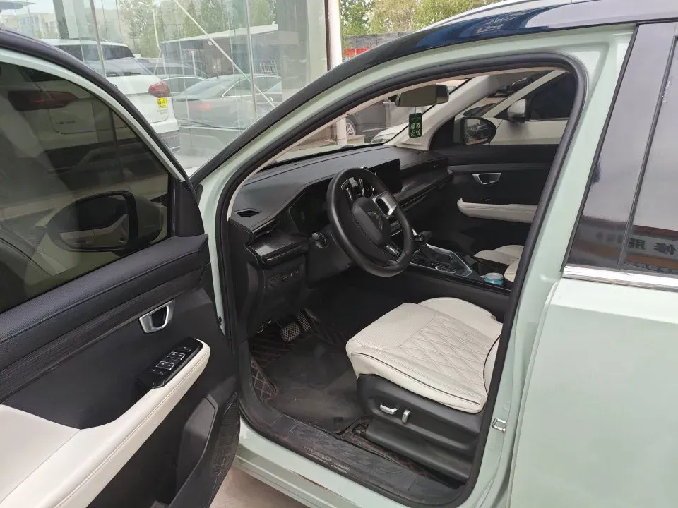 2021 WuLing XingChen 1.5T 147HP L4 CVT,autocango,china used car exporter,china ev exporter,chinese used car exporter,chinese used ev exporter