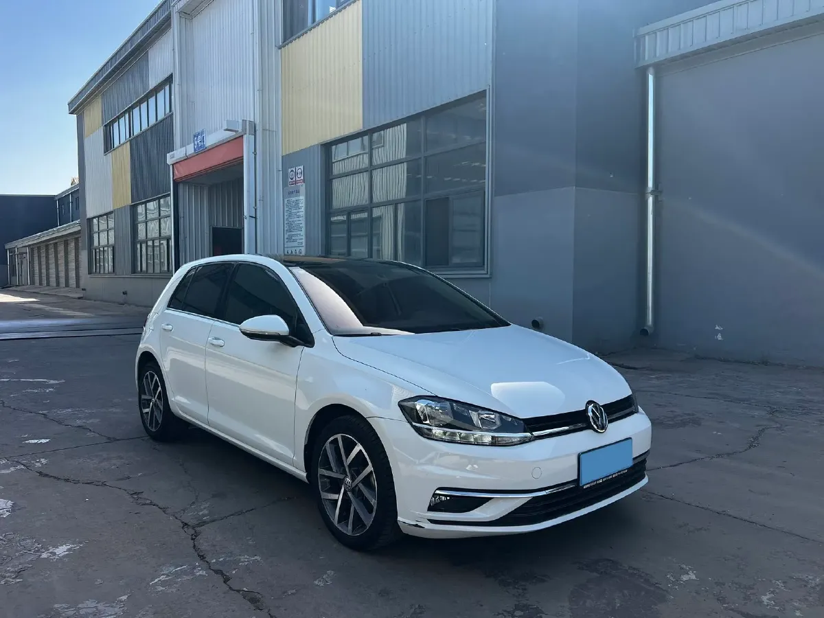 2020 Volkswagen Golf 1.2T 116HP L4 7DCT,autocango,china used car exporter,china ev exporter,chinese used car exporter,chinese used ev exporter
