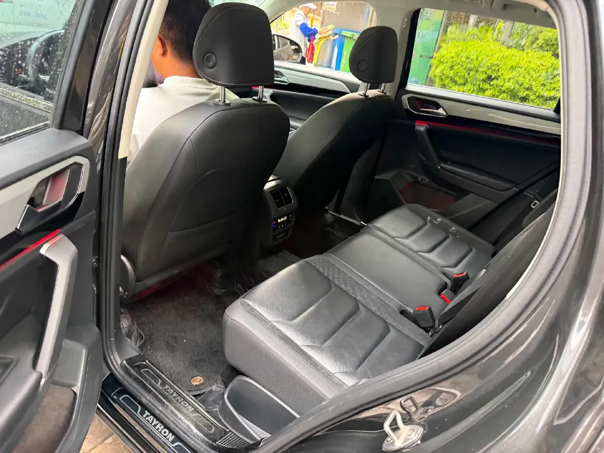 2020 Volkswagen Tayron 2.0T 186HP L4 7DCT,autocango,china used car exporter,china ev exporter,chinese used car exporter,chinese used ev exporter