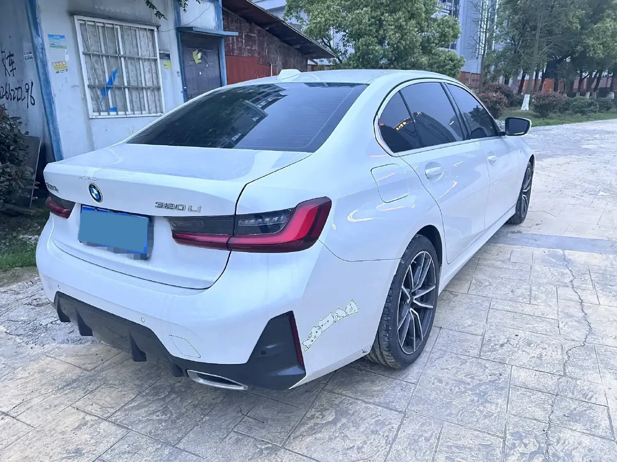 2023 BMW 3 Series 2.0T 156HP L4 8AT,autocango,china used car exporter,china ev exporter,chinese used car exporter,chinese used ev exporter