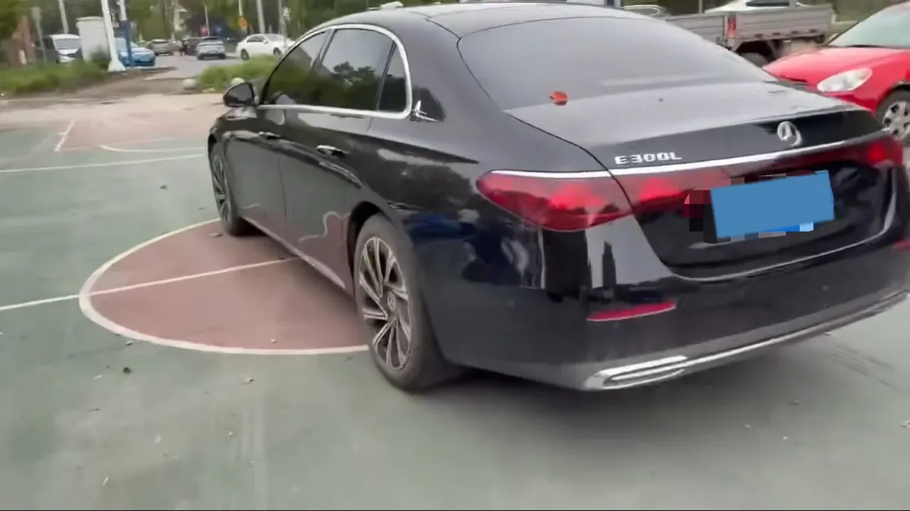 2024 Mercedes-Benz E Class 2.0T 258HP L4 9AT,autocango,china used car exporter,china ev exporter,chinese used car exporter,chinese used ev exporter