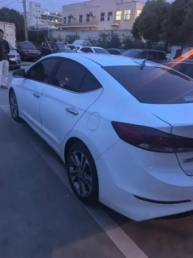 2016 Hyundai Elantra 1.6L 130HP L4 6AT,autocango,china used car exporter,china ev exporter,chinese used car exporter,chinese used ev exporter