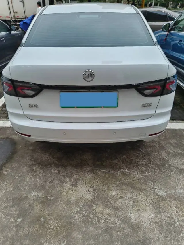 2021 Weltmeister E.5 BEV 49.92KWH,autocango,china used car exporter,china ev exporter,chinese used car exporter,chinese used ev exporter