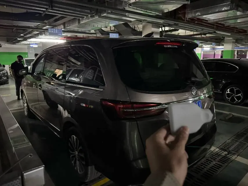 2021 Buick GL8 2.0T 237HP L4 9AT,autocango,china used car exporter,china ev exporter,chinese used car exporter,chinese used ev exporter