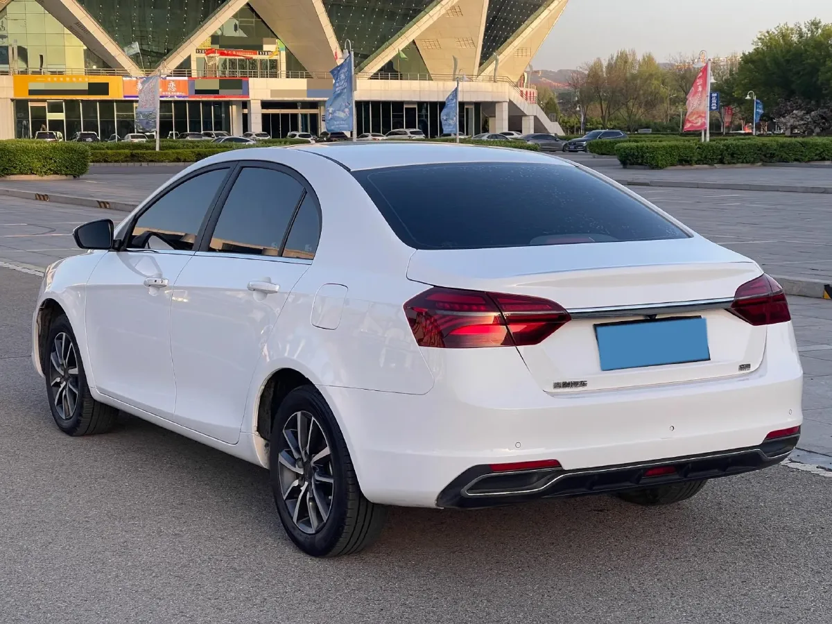 2019 Geely Emgrand 1.5L 109HP L4 5MT,autocango,china used car exporter,china ev exporter,chinese used car exporter,chinese used ev exporter
