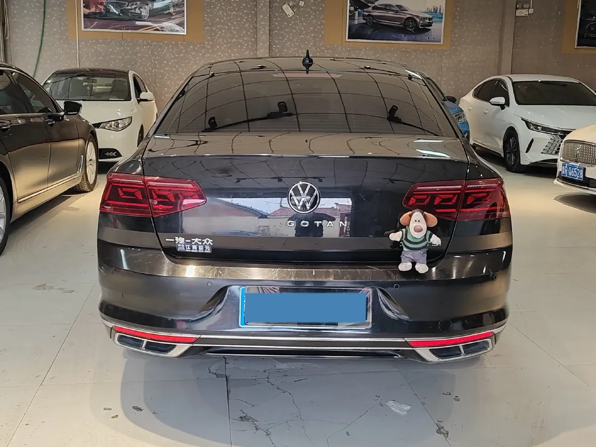 2023 Volkswagen Magotan 1.4T 150HP L4 7DCT,autocango,china used car exporter,china ev exporter,chinese used car exporter,chinese used ev exporter