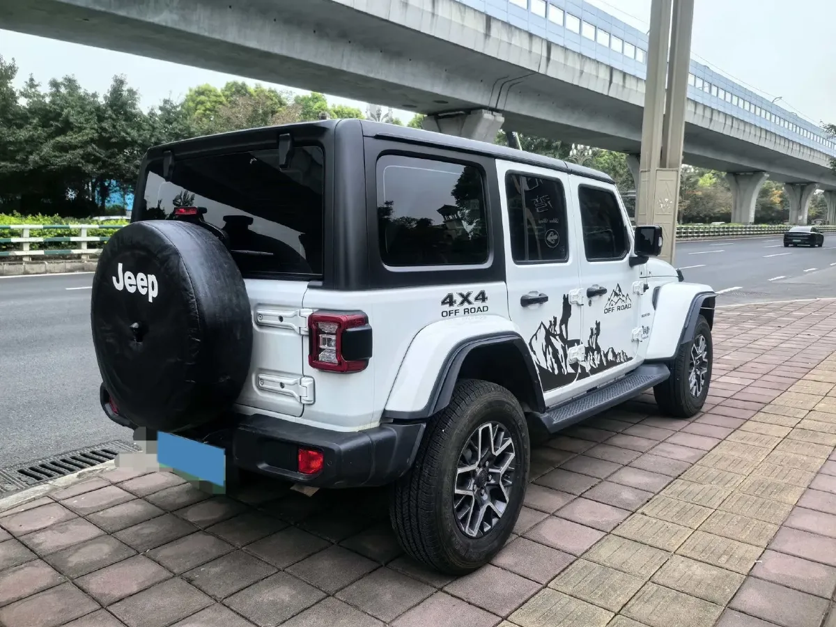 2021 Jeep Wrangler 2.0T 266HP L4 8AT PHEV 17KWH,autocango,china used car exporter,china ev exporter,chinese used car exporter,chinese used ev exporter
