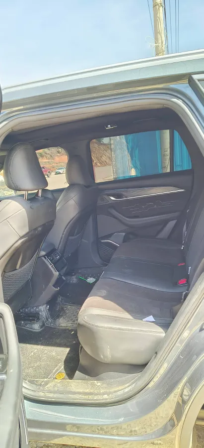 2024 Geely Monjaro 2.0T 238HP L4 8AT,autocango,china used car exporter,china ev exporter,chinese used car exporter,chinese used ev exporter