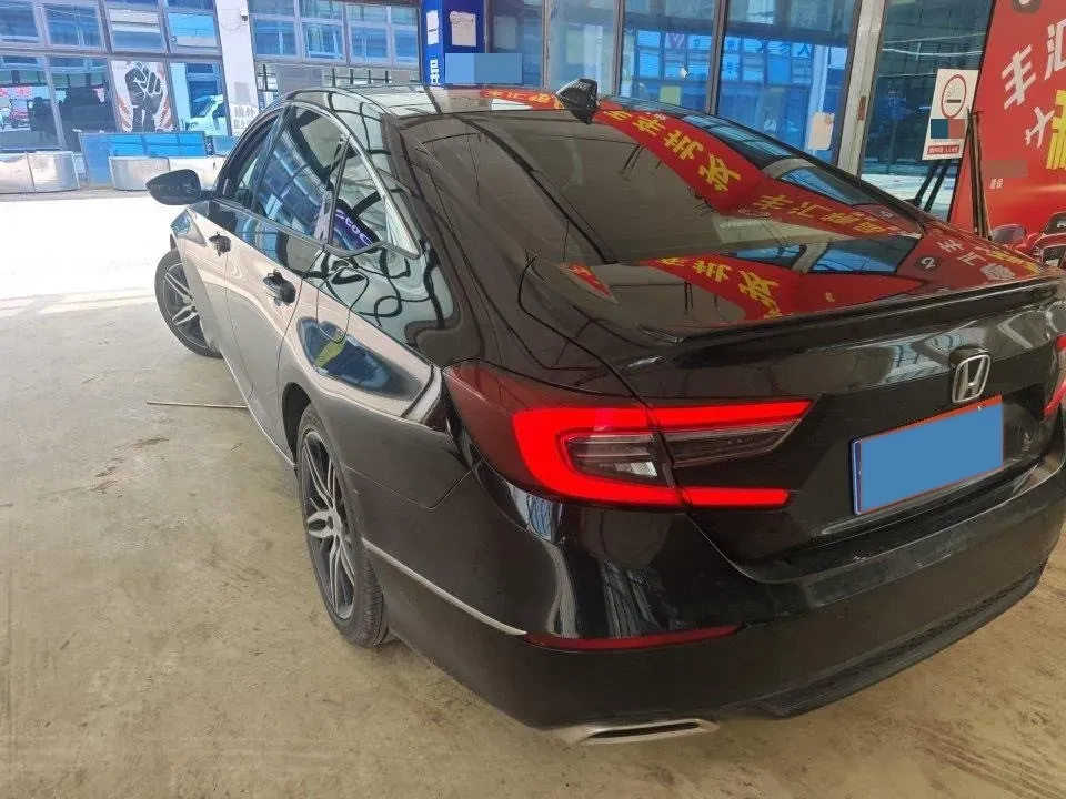 2022 Honda Accord 1.5T 194HP L4 CVT,autocango,china used car exporter,china ev exporter,chinese used car exporter,chinese used ev exporter