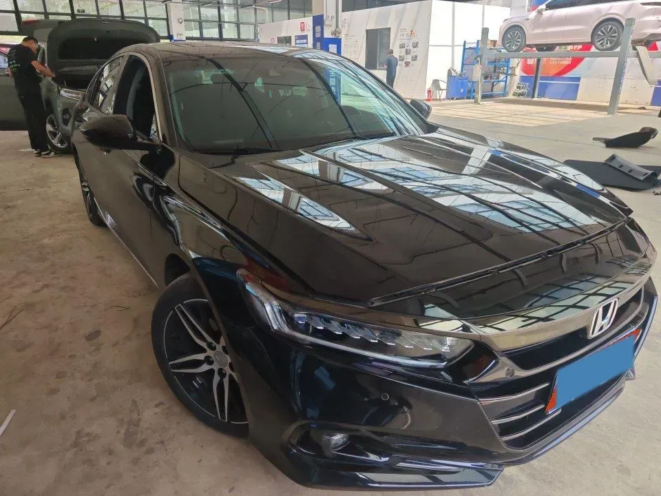 2022 Honda Accord 1.5T 194HP L4 CVT,autocango,china used car exporter,china ev exporter,chinese used car exporter,chinese used ev exporter