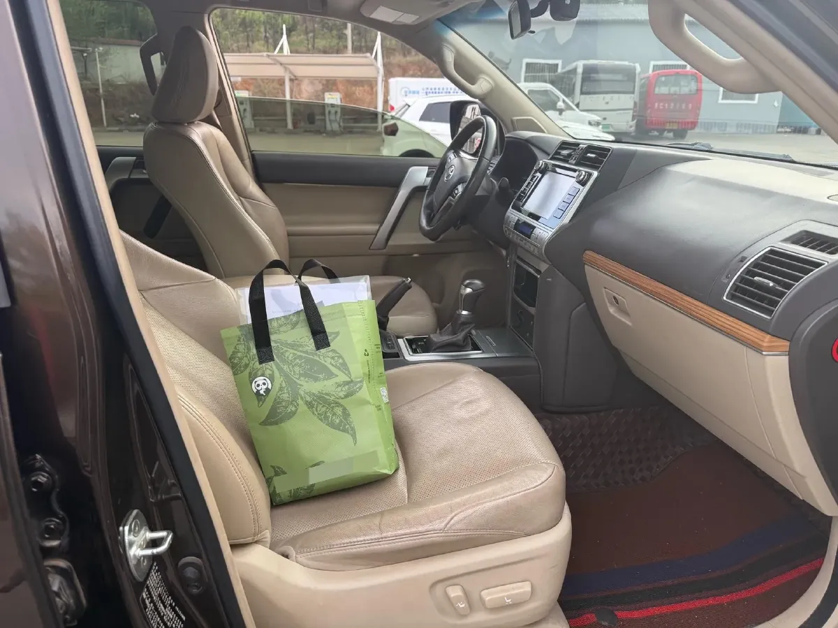 2019 Toyota Land Cruiser Prado 3.5L 280HP V6 6AT,autocango,china used car exporter,china ev exporter,chinese used car exporter,chinese used ev exporter