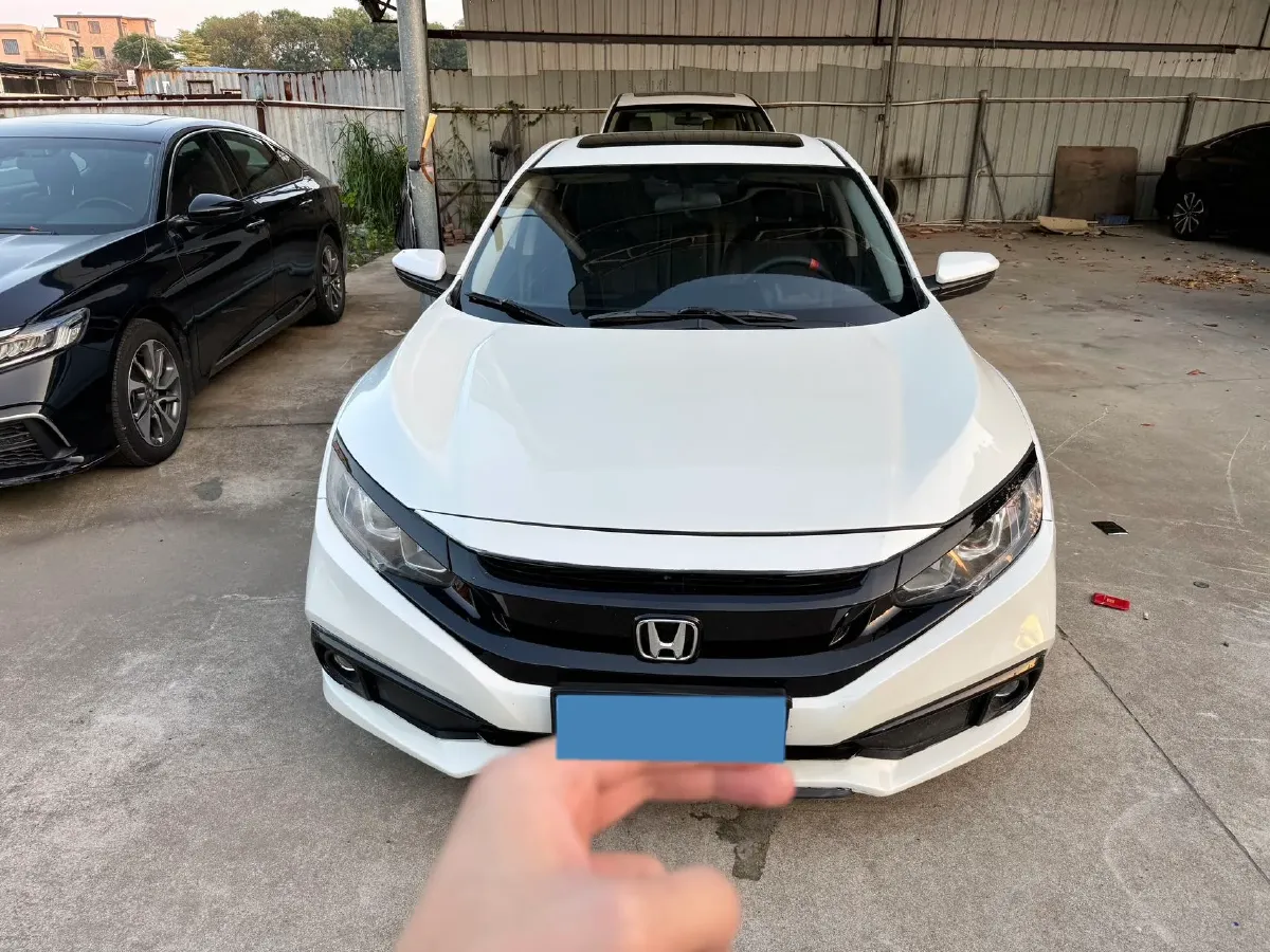 2019 Honda Civic 1.5T 177HP L4 CVT,autocango,china used car exporter,china ev exporter,chinese used car exporter,chinese used ev exporter