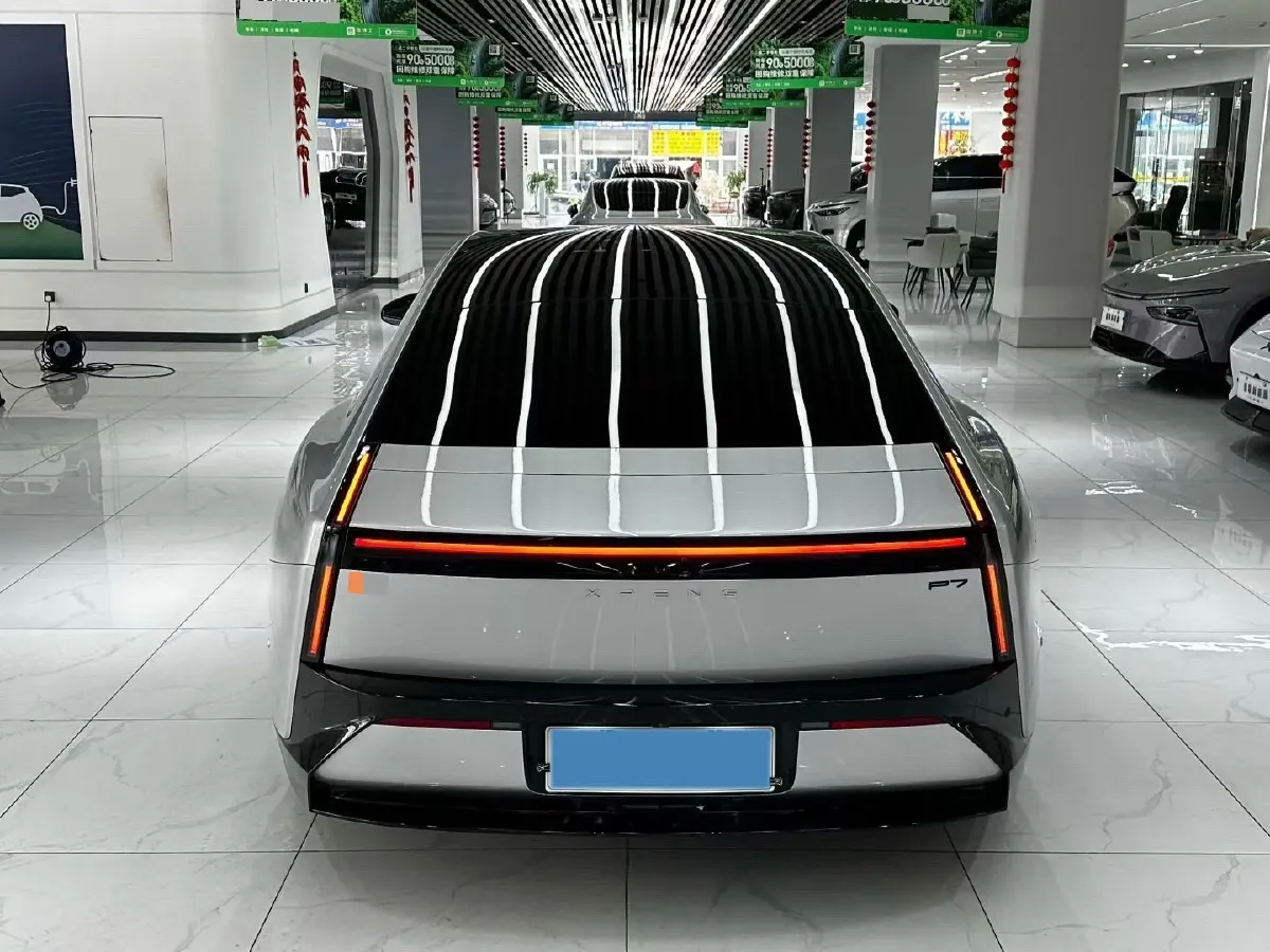 2025 Xpeng P7 BEV,autocango,china used car exporter,china ev exporter,chinese used car exporter,chinese used ev exporter