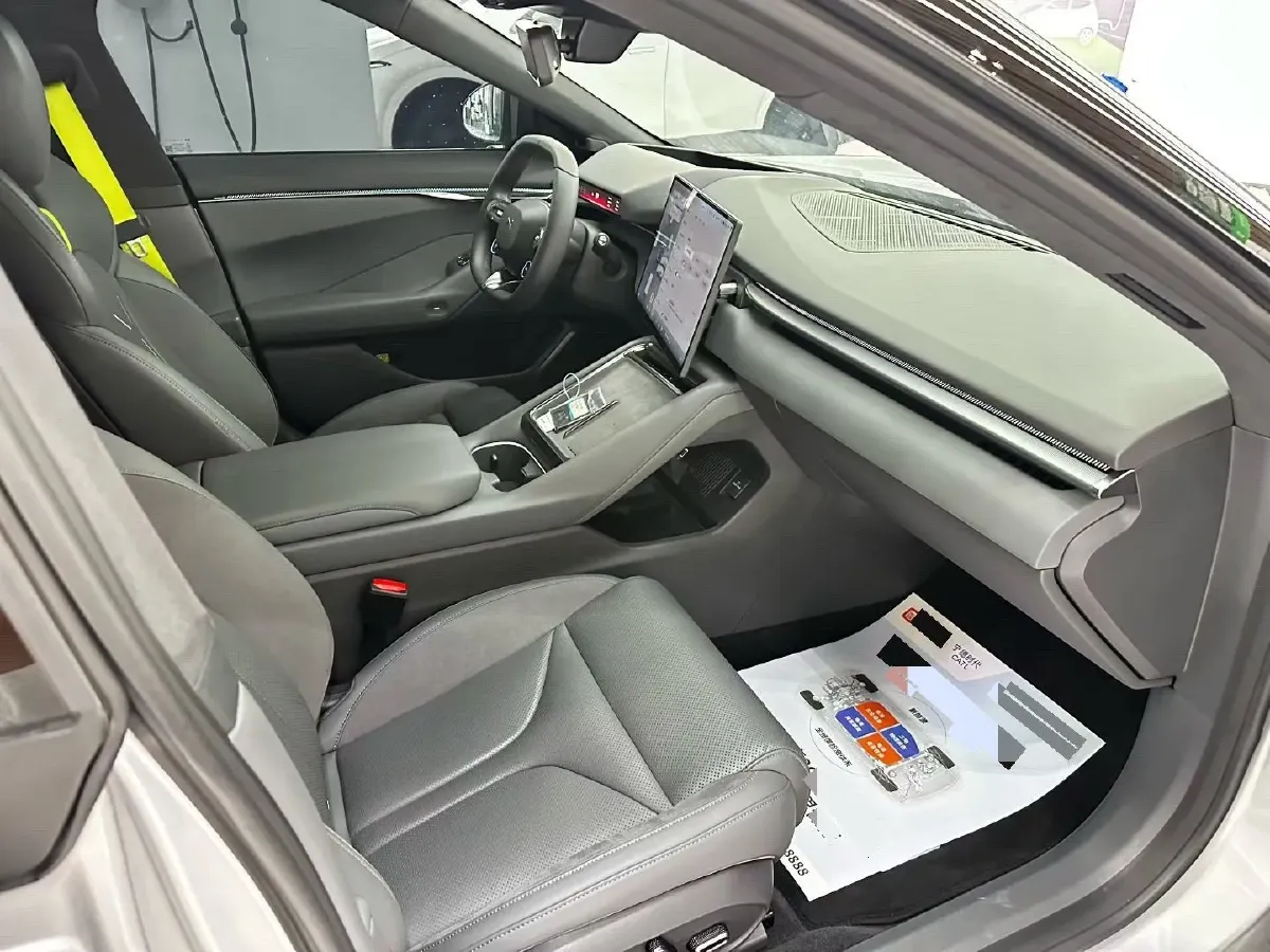 2025 Xpeng P7 BEV,autocango,china used car exporter,china ev exporter,chinese used car exporter,chinese used ev exporter