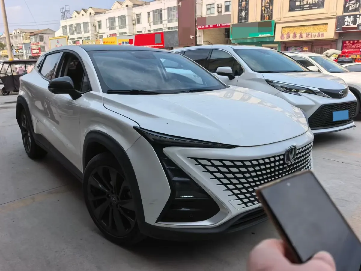 2020 ChangAn UNI-T 1.5T 180HP L4 7DCT,autocango,china used car exporter,china ev exporter,chinese used car exporter,chinese used ev exporter