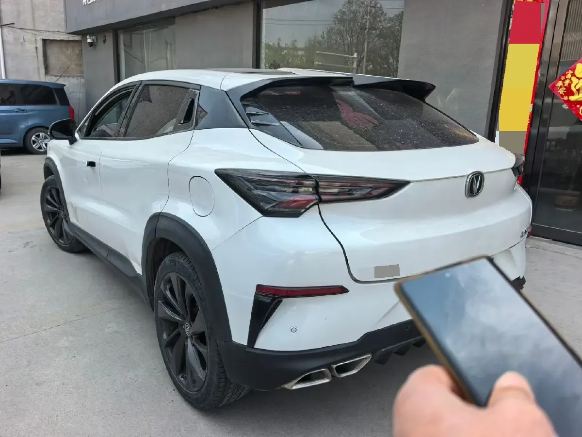 2020 ChangAn UNI-T 1.5T 180HP L4 7DCT,autocango,china used car exporter,china ev exporter,chinese used car exporter,chinese used ev exporter