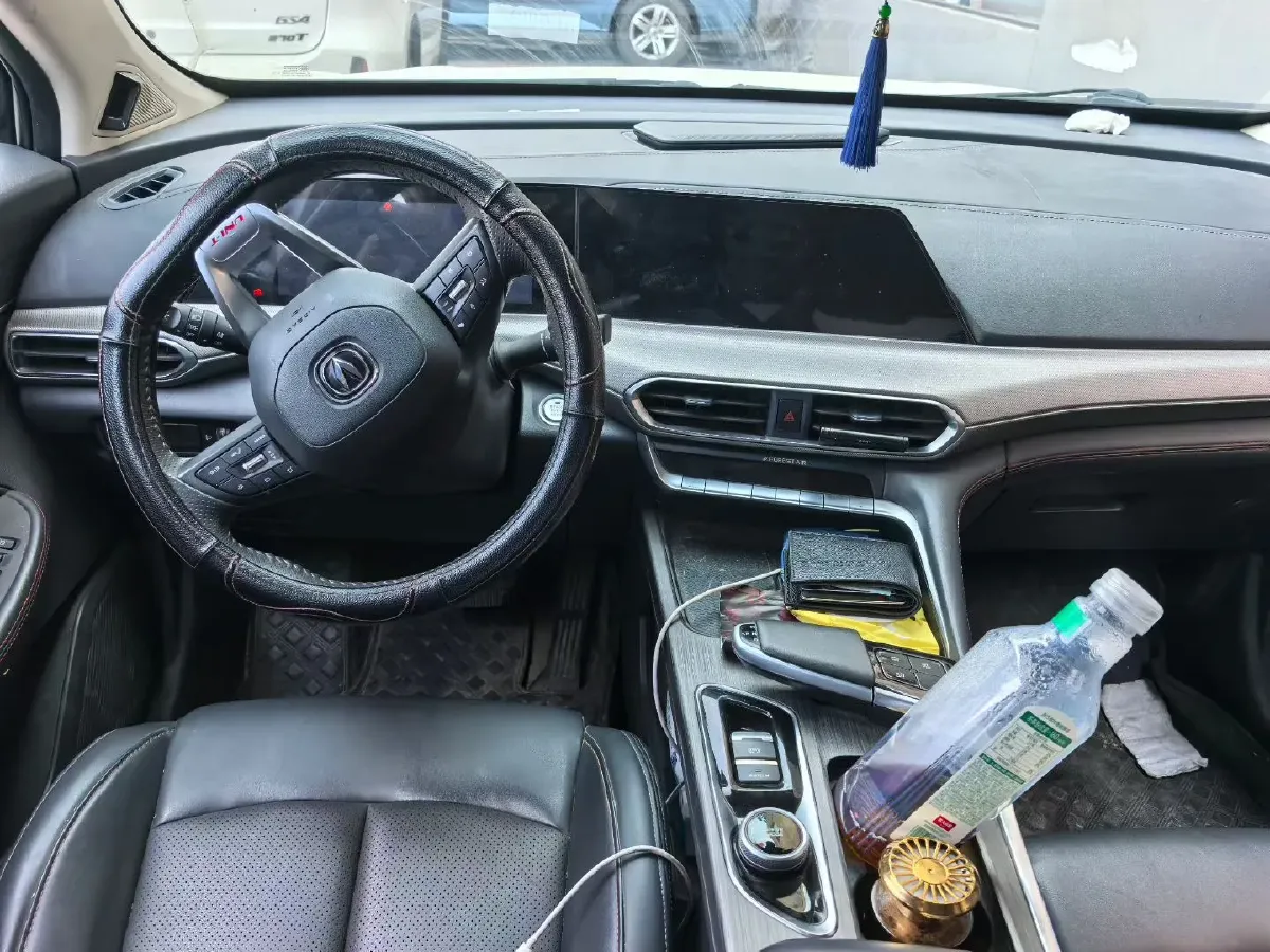 2020 ChangAn UNI-T 1.5T 180HP L4 7DCT,autocango,china used car exporter,china ev exporter,chinese used car exporter,chinese used ev exporter