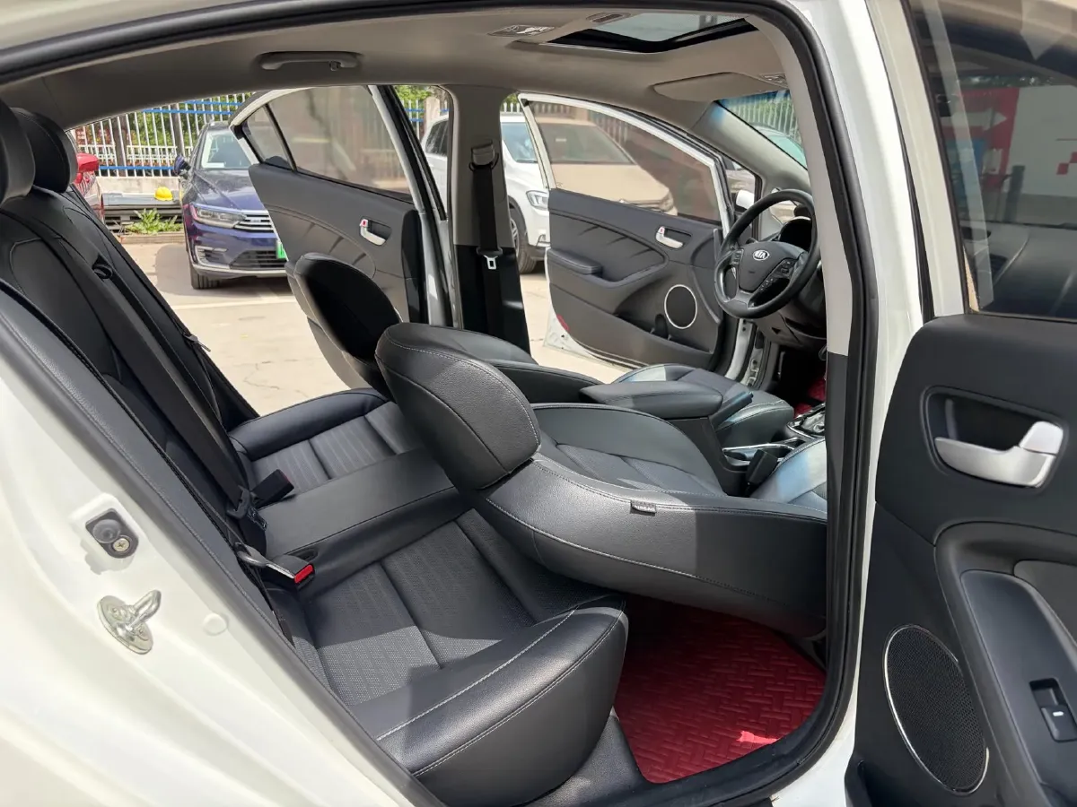 2017 Kia K3 1.6L 128HP L4 6AT,autocango,china used car exporter,china ev exporter,chinese used car exporter,chinese used ev exporter