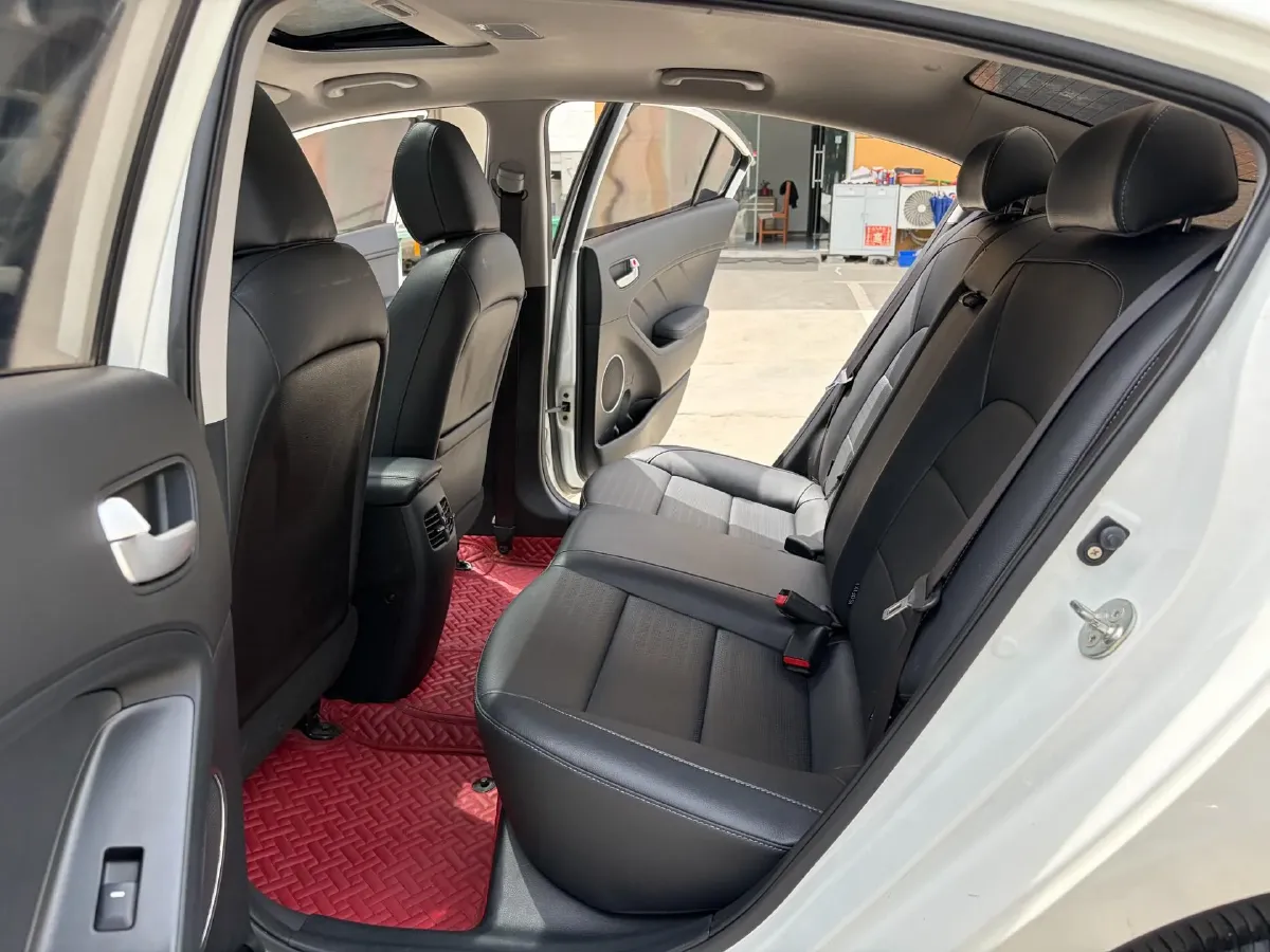 2017 Kia K3 1.6L 128HP L4 6AT,autocango,china used car exporter,china ev exporter,chinese used car exporter,chinese used ev exporter