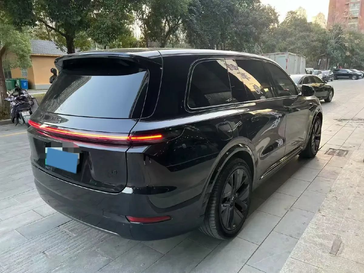 2024 Li L9 Range Extended 154HP REEV 52.3KWH,autocango,china used car exporter,china ev exporter,chinese used car exporter,chinese used ev exporter
