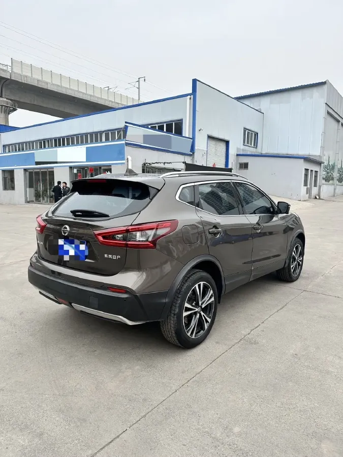 2022 Nissan Qashqai 2.0L 151HP L4 CVT,autocango,china used car exporter,china ev exporter,chinese used car exporter,chinese used ev exporter