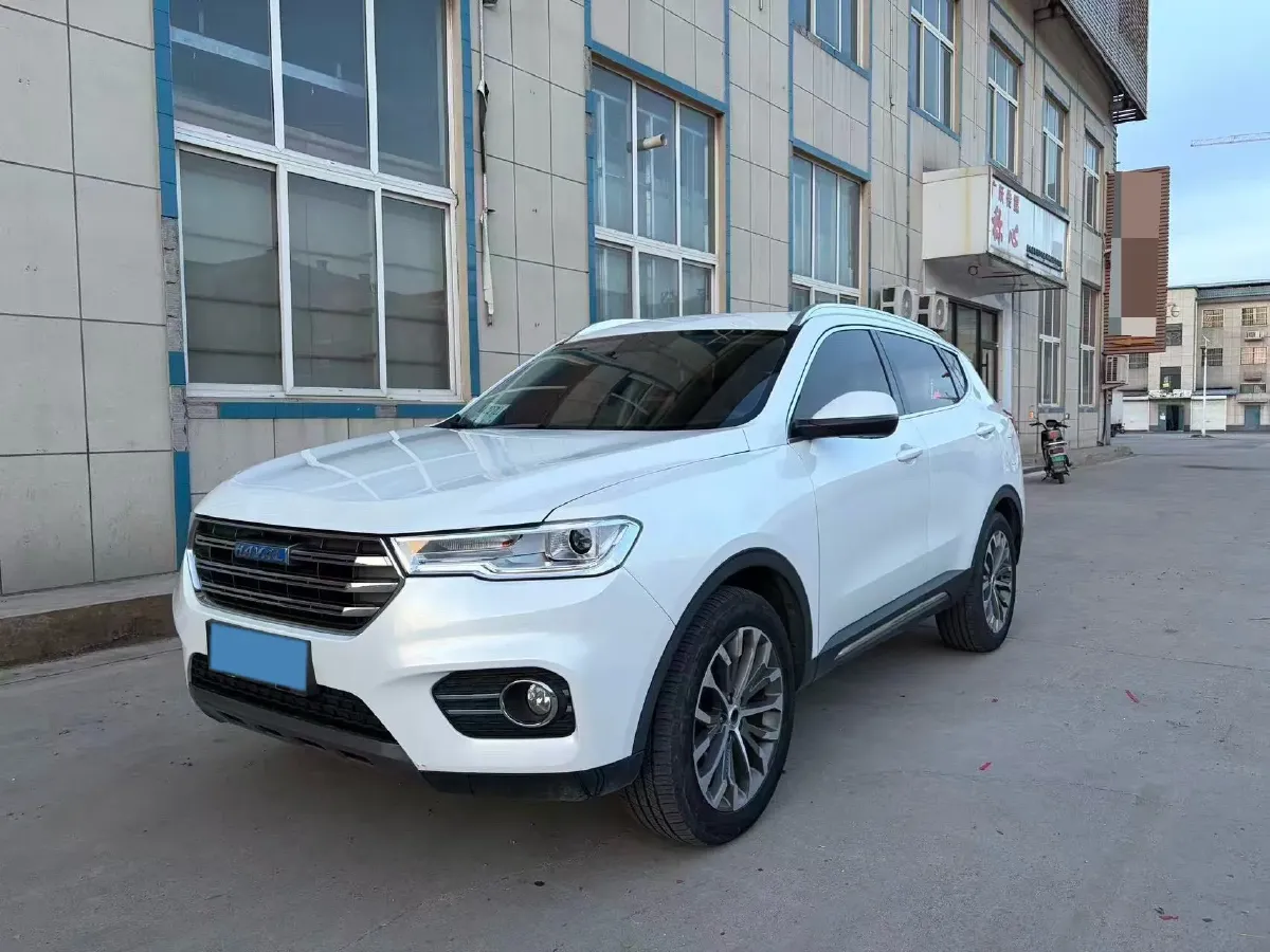 2017 Haval H6 2.0T 197HP L4 7DCT,autocango,china used car exporter,china ev exporter,chinese used car exporter,chinese used ev exporter