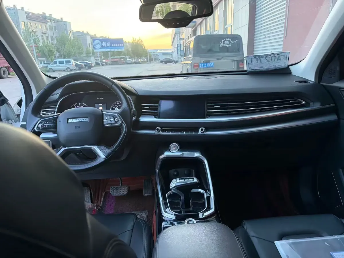 2017 Haval H6 2.0T 197HP L4 7DCT,autocango,china used car exporter,china ev exporter,chinese used car exporter,chinese used ev exporter