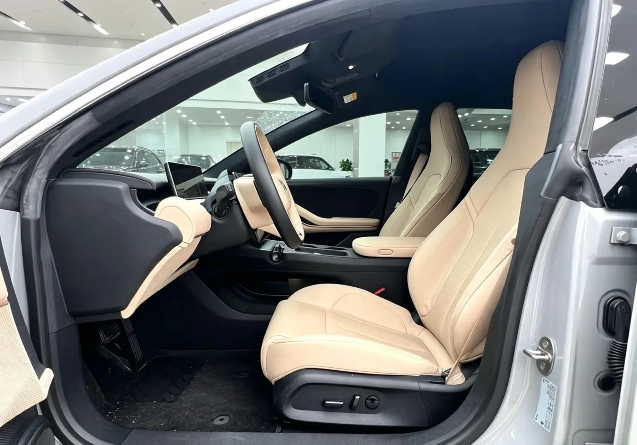 2022 JunTian HeiWuShi Youth 2.0T 203HP L4 6AT,autocango,china used car exporter,china ev exporter,chinese used car exporter,chinese used ev exporter