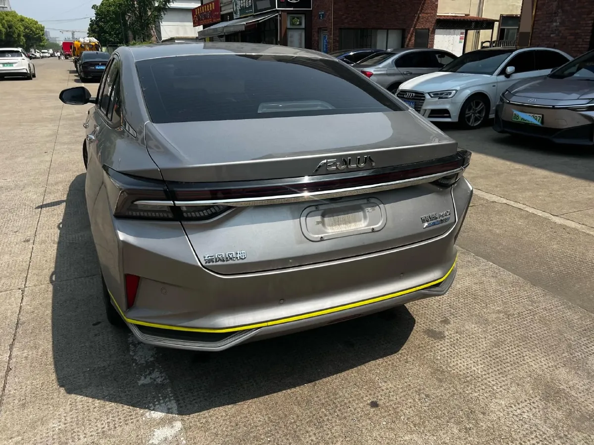 2021 DongFeng Aeolus YiXuan MAX 1.5T 163HP L4 E-CVT Hybrid,autocango,china used car exporter,china ev exporter,chinese used car exporter,chinese used ev exporter