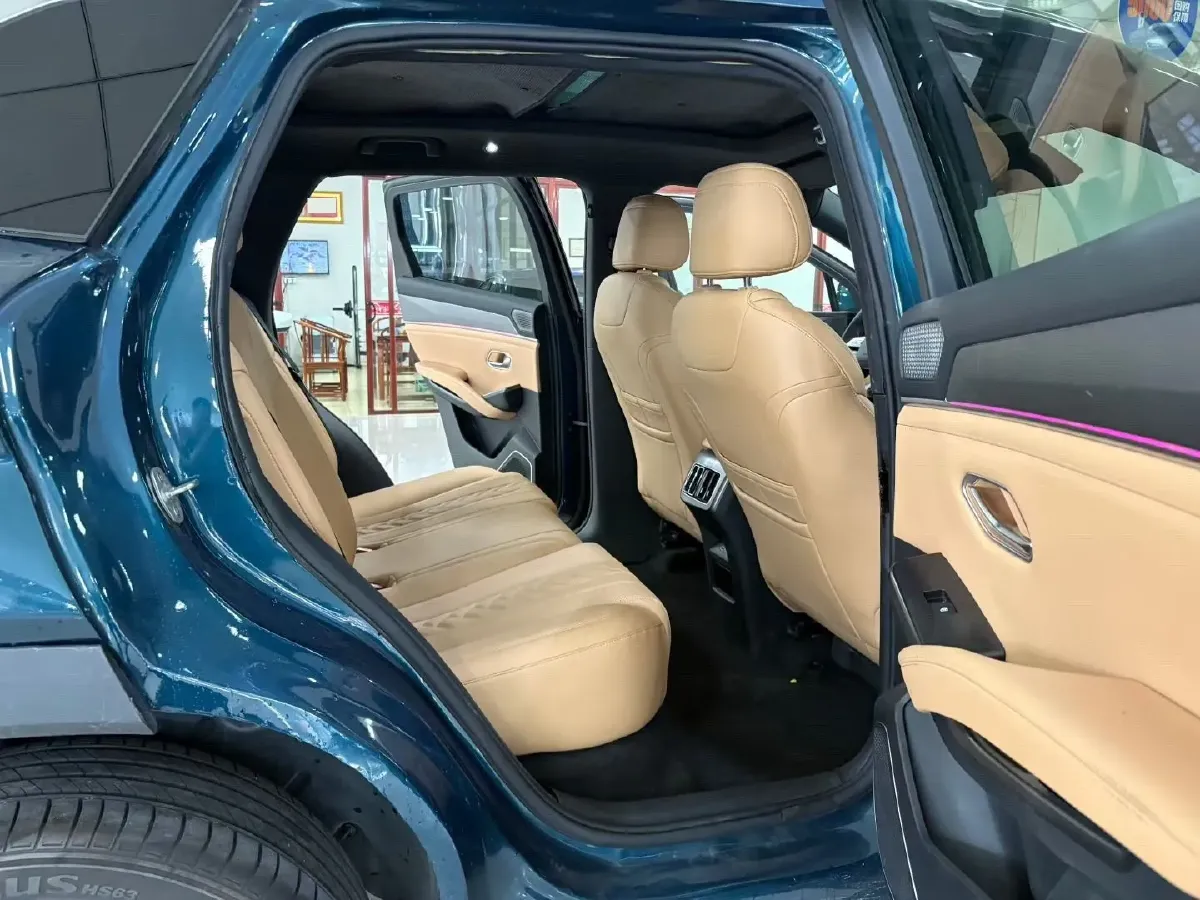 2024 BYD SongL DM-i 1.5L 101HP L4 E-CVT PHEV 18.3KWH,autocango,china used car exporter,china ev exporter,chinese used car exporter,chinese used ev exporter