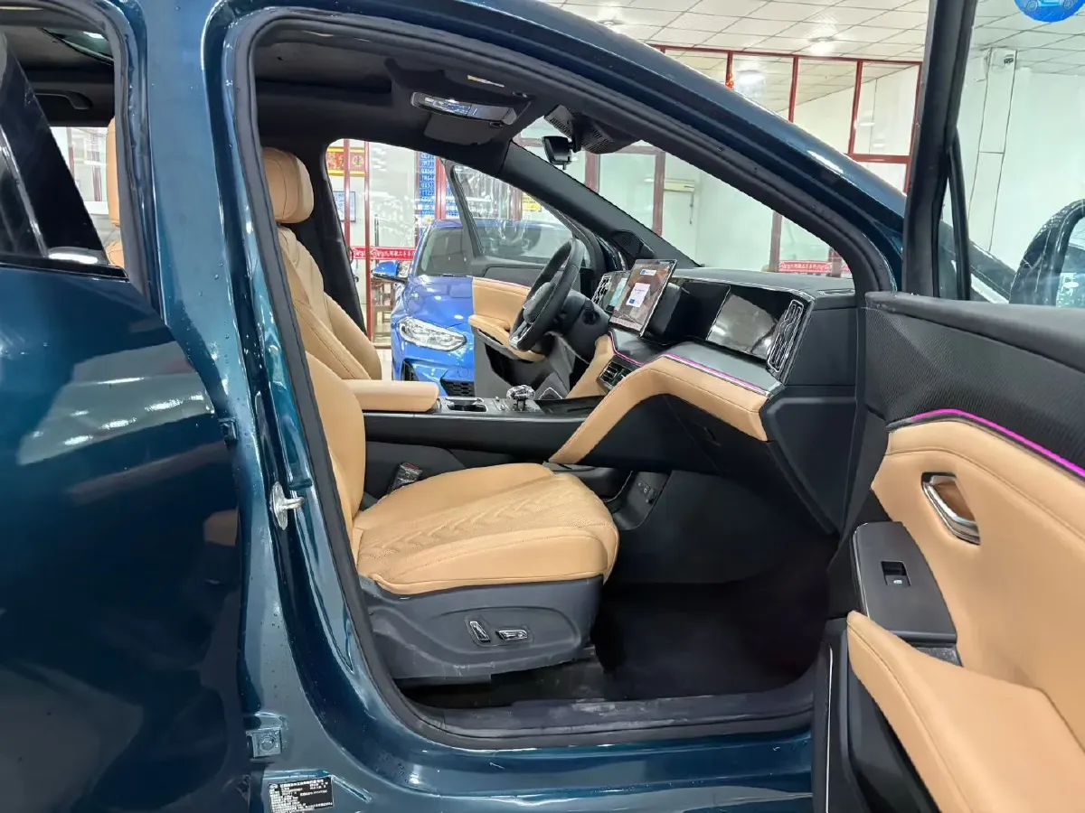 2024 BYD SongL DM-i 1.5L 101HP L4 E-CVT PHEV 18.3KWH,autocango,china used car exporter,china ev exporter,chinese used car exporter,chinese used ev exporter