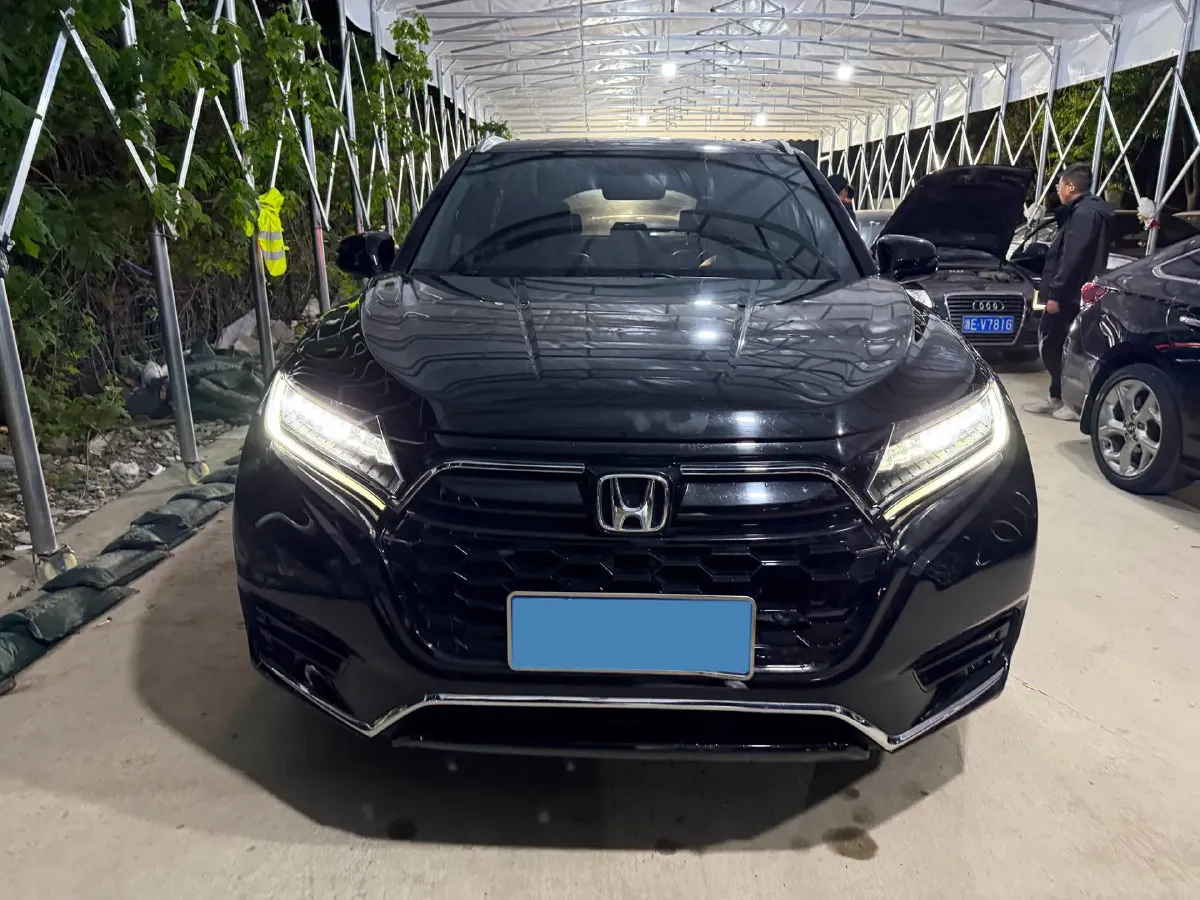 2020 Honda UR-V 2.0T 272HP L4 9AT,autocango,china used car exporter,china ev exporter,chinese used car exporter,chinese used ev exporter