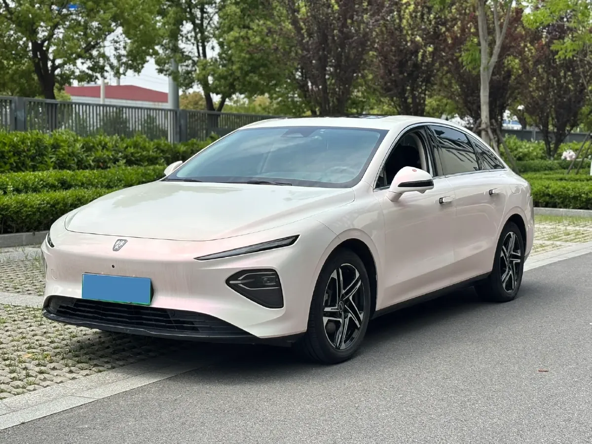 2023 Roewe D7 BEV 68.5KWH,autocango,china used car exporter,china ev exporter,chinese used car exporter,chinese used ev exporter